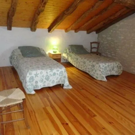 Semesterbostad House De Peyret 2 *